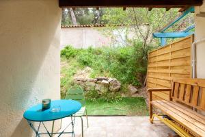 Maisons de vacances Gite renove Calanque La Vesse : photos des chambres