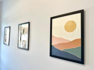 MMRent Geometry Room