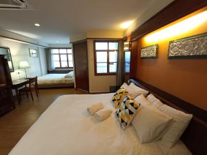 PD Seaview Sunset Premium Tower Private Suite