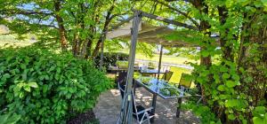 Peaceful Apartment near Arboretum Volčji Potok