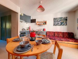Appartement lumineux A proximité des pistes Balcon - FR-1-344-929