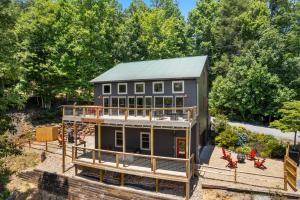 The Highlander by Eden Crest