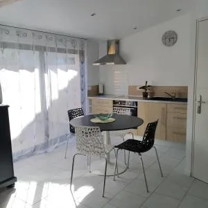 Quatre As - Studio au calme - Virson