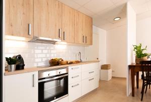 La flama del Ter, un loft preciós amb pati privat i estufa de flames