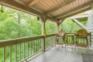 Smoky Mountain Log Cabin Close to Rafting! - Hartford