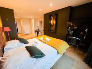 VILLA FLEURY - APPARTHÔTEL DE STANDING