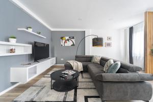 Exclusive & Central Duplex Residence by Prestige Homes