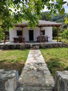 Το καλύβι στην Ανάληψη - Panayía