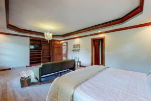 Grace and Grandeur-The Stables Estate