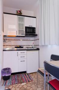 Yellow house apartments