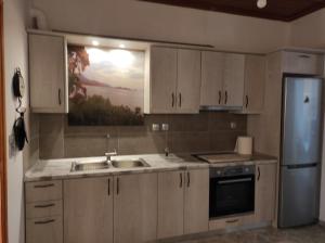 Tas Millstone Seaside House