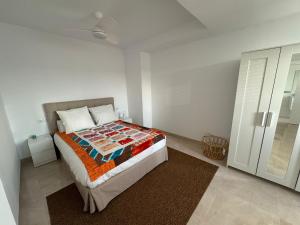 Tokyo Rooms Monsul Habitación PREMIUM con baño privado - 3hvězdičkové hotely ve městě Almería