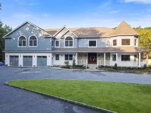 The President Mansion Luxurious 7BR Family Retreat - Централ-Айсліп