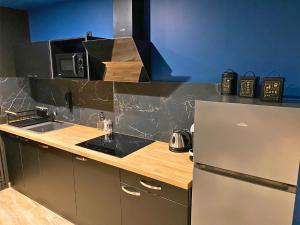 Suite Cléopâtre avec balnéo & billard - Doux Bleu Jeux