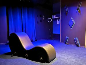 Suite Casanova avec SPA & Escape Love Game - Doux Bleu Jeux - 4hvězdičkové hotely ve městě Niort