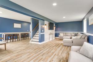 Spacious Oswego Home 6 Mi to Fort Ontario!