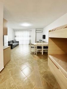 Sun and Beach Durazzo