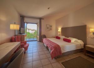 Suite with Balcony room in Hotel Ca'l Bisbe
