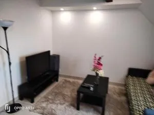 Appartement familial proche château - Poigny-la-Forêt