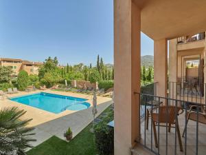 Double or Twin Room with Balcony room in Hotel Ca'l Bisbe