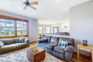 Mountain Sky Retreat