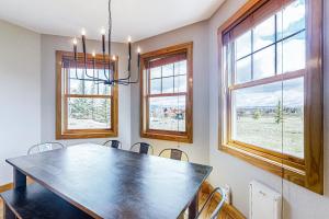 Mountain Sky Retreat