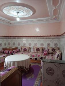 Studio Calme 4ème étage SANS ascenseur