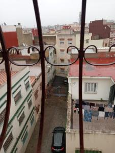 Studio Calme 4ème étage SANS ascenseur