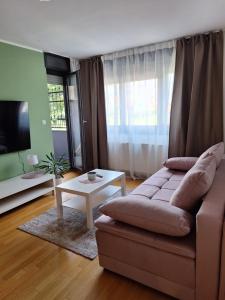 Apartman Lory, Zagreb, Downtown, with own parking in the garage