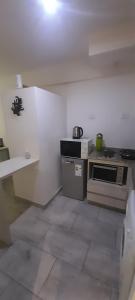 Amplio monoambiente en edificio moderno