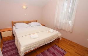 Apartments with parking space Zedno, Ciovo - 23279