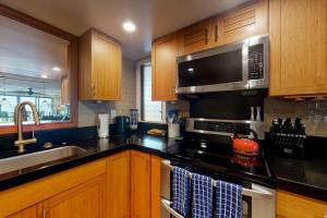 Hanalei Bay Resort 4205 six