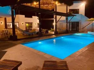 Luxury Ocean Home MR063 - La Curbina