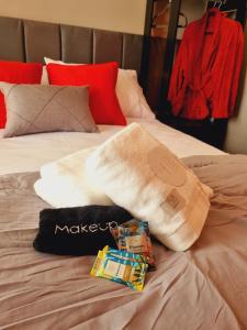 Studio Brooklin Conforto - Metrô & Consulado, 400m metrô Brooklin, Portaria 24h, Wi-Fi 500mb, Ar condicionado, Cortina blackout, Smart TV 50", Ferro e tábua de passar roupa, Secador de cabelo