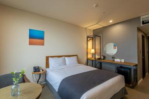 Phòng Đôi Cao Cấp (Superior Double Room)