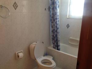 Spacious Apartment Garden View Partial Seaview