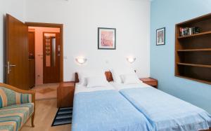 Nice apartment Michelle