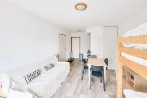 Résidence Les Chalets de Puy Saint Vincent - maeva Home - Studio 4 personnes - Sélection MAE-9031 - Narreyroux-dʼAval