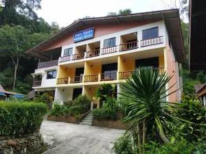 Rattana's Resort - Ban Lum Than