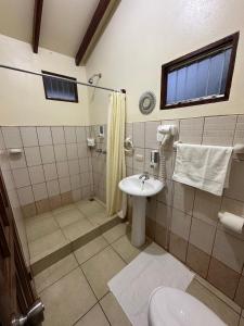 Loma Real Hot Springs Bed & Breakfast