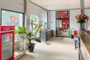 RedDoorz near Mitra Plaza Kota Banjarmasin