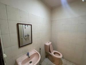 RedDoorz at Jalan Sam Ratulangi Manado