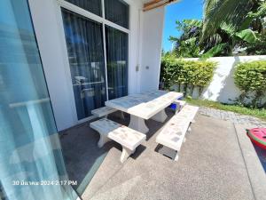 Beachtown Cha-Am Private Poolvilla from beach 2km