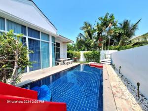 Beachtown Cha-Am Private Poolvilla from beach 2km