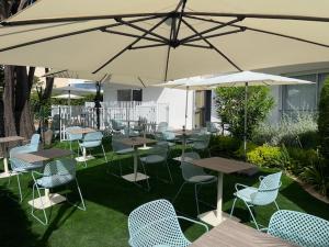 Appart'hotels Residence Carlton - Renovee avec Piscine : photos des chambres