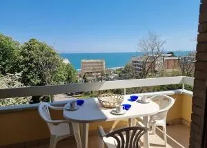 APPARTAMENTO VISTA MARE con 2 CAMERE -D Residence Azzurro - Gradara