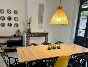 Maisons de vacances maison 22 couchages prox gare et centre Max 10 chambres : photos des chambres