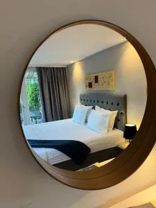 NB Boutique - 图兹拉