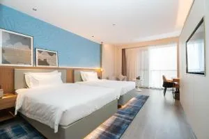 丽怡酒店(武汉光谷科技会展中心店) - 阳逻