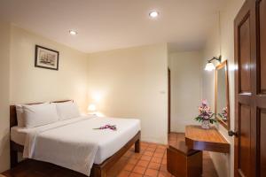 Bangtao Village Resort - SHA